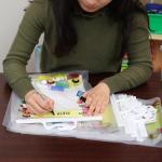 Really Good Stuff Hang-Up Clear Plastic Bags - 11" x 13 3/4" - Set of 12 - Store Supplies, Books, Activities -Sturdy Snap Shut Hanging Take Home Totes- Preschool and Elementary Classroom Must Haves