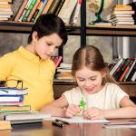 Zonon 60 Pcs Student Math Geometry Compass Tool Classroom Set Bulk 6 Inch Bright Colored Plastic Drawing Compass with Pencils Back to School Supplies for School Home Office