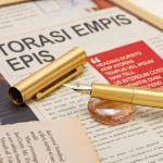 Hongdian Solid Brass Fountain Pen Medium Nib Classic Design Smooth Writing Copper Pen with Ink Refill Converter and Pen Box Set