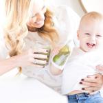 Infantino Squeeze Station, Baby Food Maker & Pouch Filler, Fill 3 Reusable Pouches at Once, Easy to Use, Dishwasher Safe, Homeme Baby Food Prep Essential, Purple