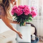 Ireer 10 Pack Extra Large 12 x 16" Bubble Mailers Poly Pded Envelopes Cushioned Mailing Envelopes Bubble Pded Mailers Self hesive Waterproof Shipping Bags for Business Christmas Gift Packaging