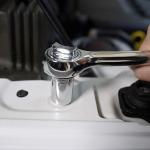 121 Piece Mechanic Tool Set, 1/4 & 3/8 Inch Drive Metric & Standard Socket Wrench Kit, for General, Home, Car, Mechanics, Automotive Repair Tool Kit and as A Gift